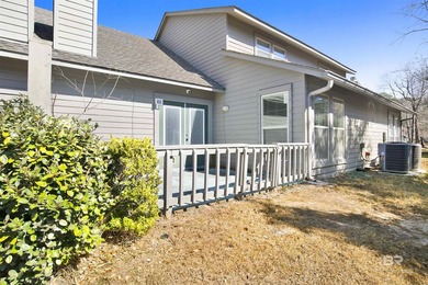 Just recently updated with new paint, doors, ceiling fans - photo 21