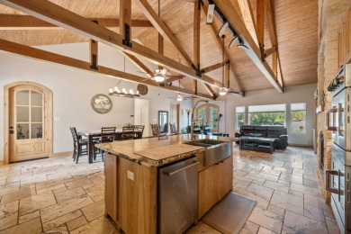 Stunning Lake Home in a Gate Community - photo 8