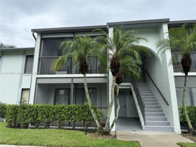 Lake Condo For Sale in West Palm Beach, Florida