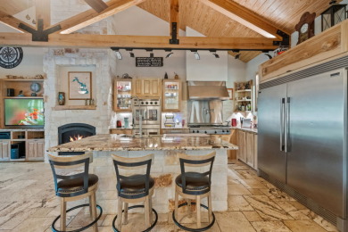 Stunning Lake Home in a Gate Community - photo 10