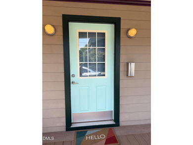 Enjoy low-maintenance living just steps from Historic Oakwood - photo 10