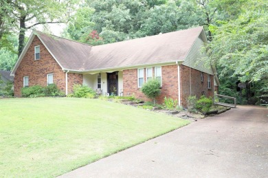 (private lake, pond, creek) Home For Sale in Memphis Tennessee