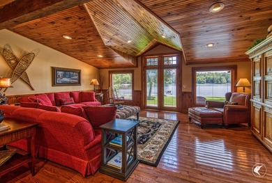 Set on one of Mirror Lake's most desirable shorelines, Bear's - photo 13