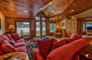 Set on one of Mirror Lake's most desirable shorelines, Bear's - photo 14