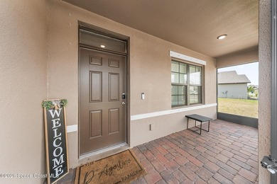 THIS ONE IS A MUST SEE!!! Welcome To This Beautiful 5 Bedroom/3 - photo 5