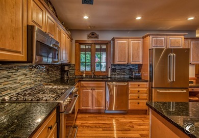 Set on one of Mirror Lake's most desirable shorelines, Bear's - photo 20