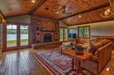 Set on one of Mirror Lake's most desirable shorelines, Bear's - photo 28