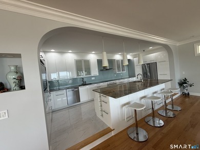 Rare elevated estate in coveted Woodmont Borough, Milford - - photo 6