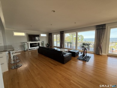 Rare elevated estate in coveted Woodmont Borough, Milford - - photo 8