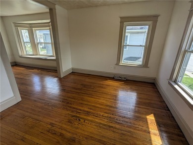 Well-maintained up-and-down duplex located in Rochester's - photo 5