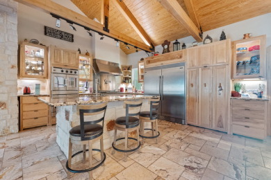Stunning Lake Home in a Gate Community - photo 11