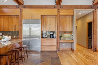 Extraordinary gated Willamette River estate on 1.56 private - photo 12