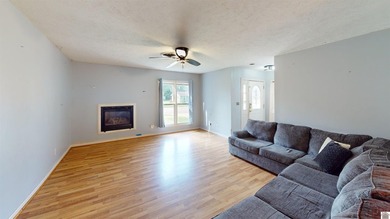 SHORT SALE OPPORTUNITY! Move-in ready and packed with value - photo 12