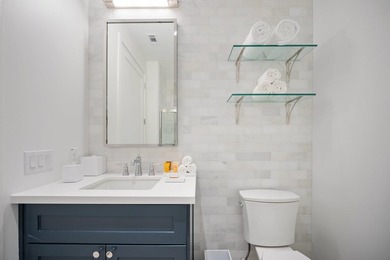 Unit #7303. This fully Furnished, turn-key ready residence is - photo 15