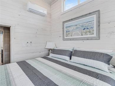 Experience cozy luxury at an affordable price in this - photo 17
