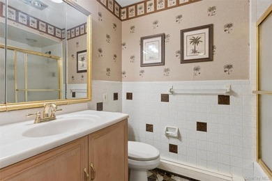 602 Syracuse, a tremendous Split style home perfectly situated - photo 17