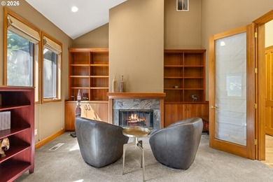 Extraordinary gated Willamette River estate on 1.56 private - photo 20