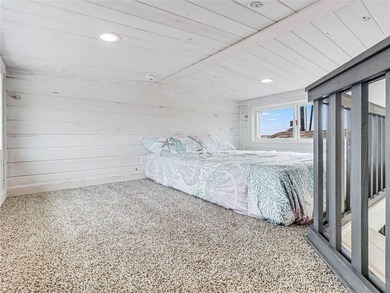 Experience cozy luxury at an affordable price in this - photo 21