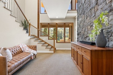 Extraordinary gated Willamette River estate on 1.56 private - photo 24