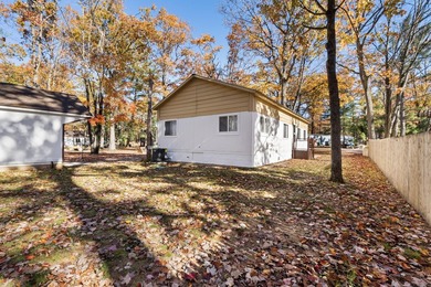 Sellers have purchased a 1 year home warranty! Beautifully - photo 26