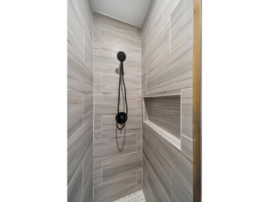 Welcome to 1 Ducs Court, a fabulous opportunity to live in - photo 27