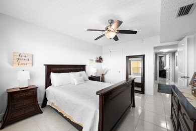 Stunning completely renovated spacious 3/2.5 *F* Model unit in - photo 30