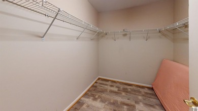 SHORT SALE OPPORTUNITY! Move-in ready and packed with value - photo 33