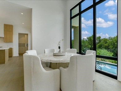 Set within the private gates of Summit Rock in Horseshoe Bay - photo 9