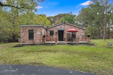 Lake Home For Sale in Shreveport, Louisiana