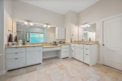 Stunning Lake Home in a Gate Community - photo 18