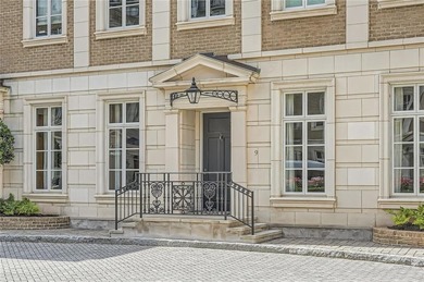 Handsome Buckhead townhome custom design and finest finshes