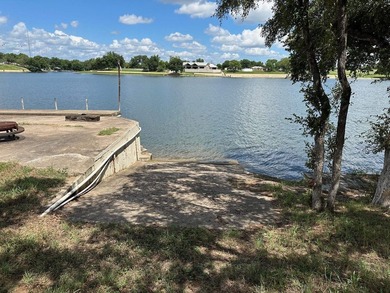 Exceptionally rare 2+/- acre lot with 321.41 feet of - photo 3
