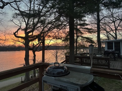 S/W Michigan Sturgeon Lake house - photo 4