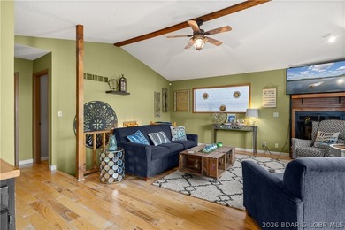 Experience lakefront perfection in this charming 3-bed, 3-bath - photo 12