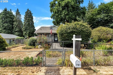 Columbia River - Clark County Home For Sale in Camas Washington