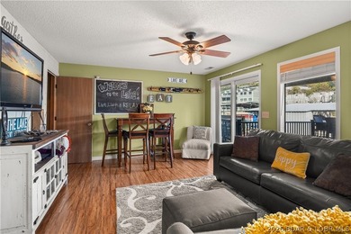 Experience lakefront perfection in this charming 3-bed, 3-bath - photo 26