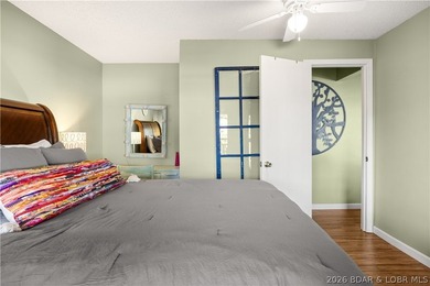 Experience lakefront perfection in this charming 3-bed, 3-bath - photo 28
