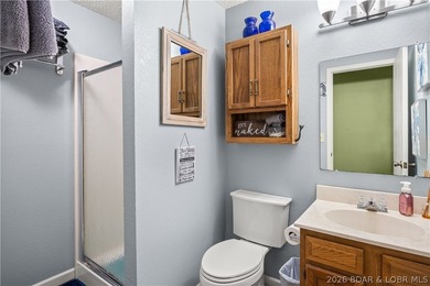 Experience lakefront perfection in this charming 3-bed, 3-bath - photo 29