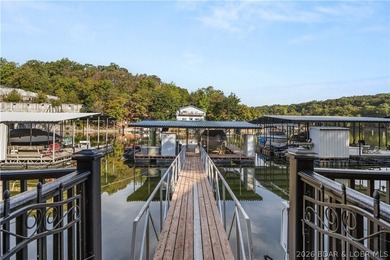 Experience lakefront perfection in this charming 3-bed, 3-bath - photo 36