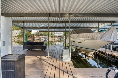 Experience lakefront perfection in this charming 3-bed, 3-bath - photo 37