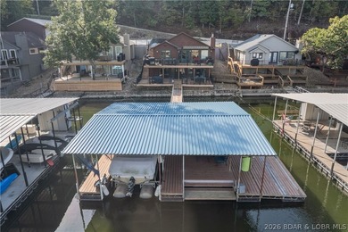 Experience lakefront perfection in this charming 3-bed, 3-bath - photo 44