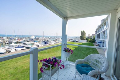 This 1-bedroom, 1-bathroom condo at Foster Boat Works offers an - photo 8