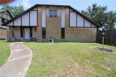 Spacious 4 bedroom home with 2.5 baths. Master bedroom is - photo 3