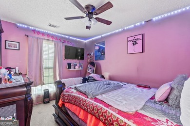 Welcome home to comfort, character, and space to truly live! - photo 19