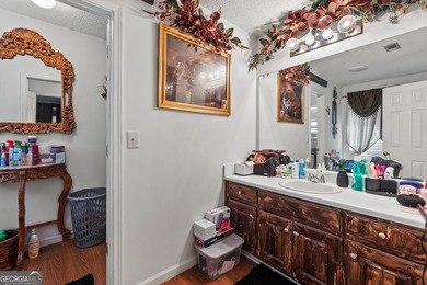 Welcome home to comfort, character, and space to truly live! - photo 23