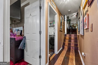 Welcome home to comfort, character, and space to truly live! - photo 27