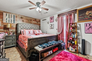 Welcome home to comfort, character, and space to truly live! - photo 32