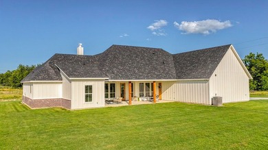 The Rebekah Plan, where spectacular design meets charming - photo 33