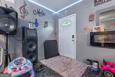 Welcome home to comfort, character, and space to truly live! - photo 37