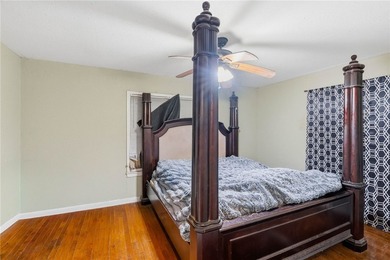 2-bedroom, 1-bath home offering 868 square feet of living space - photo 5